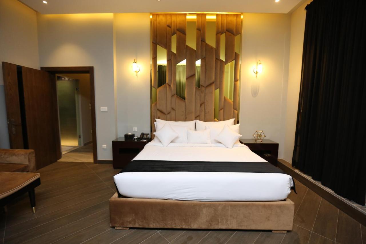 The Orchard Hotel Лахор Экстерьер фото